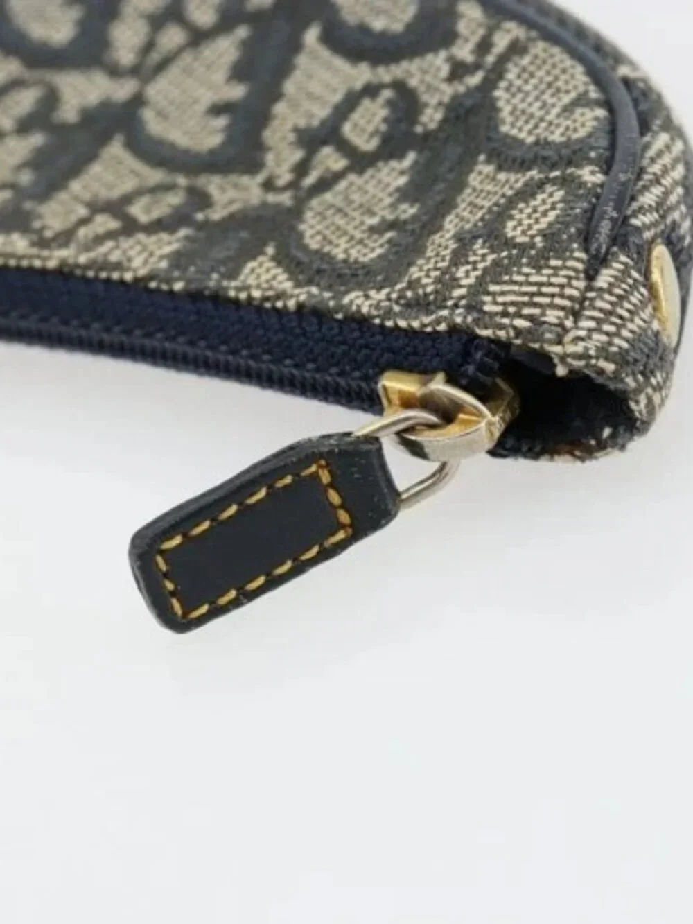 Dior brand	christian color	navy